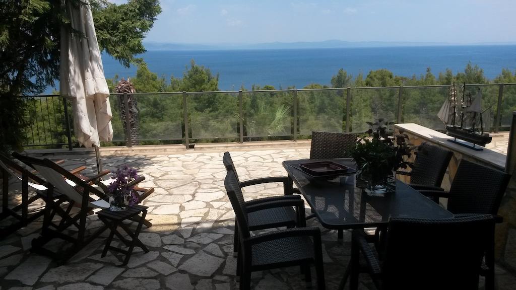 Paressa Villas Néa Fókaia Szoba fotó