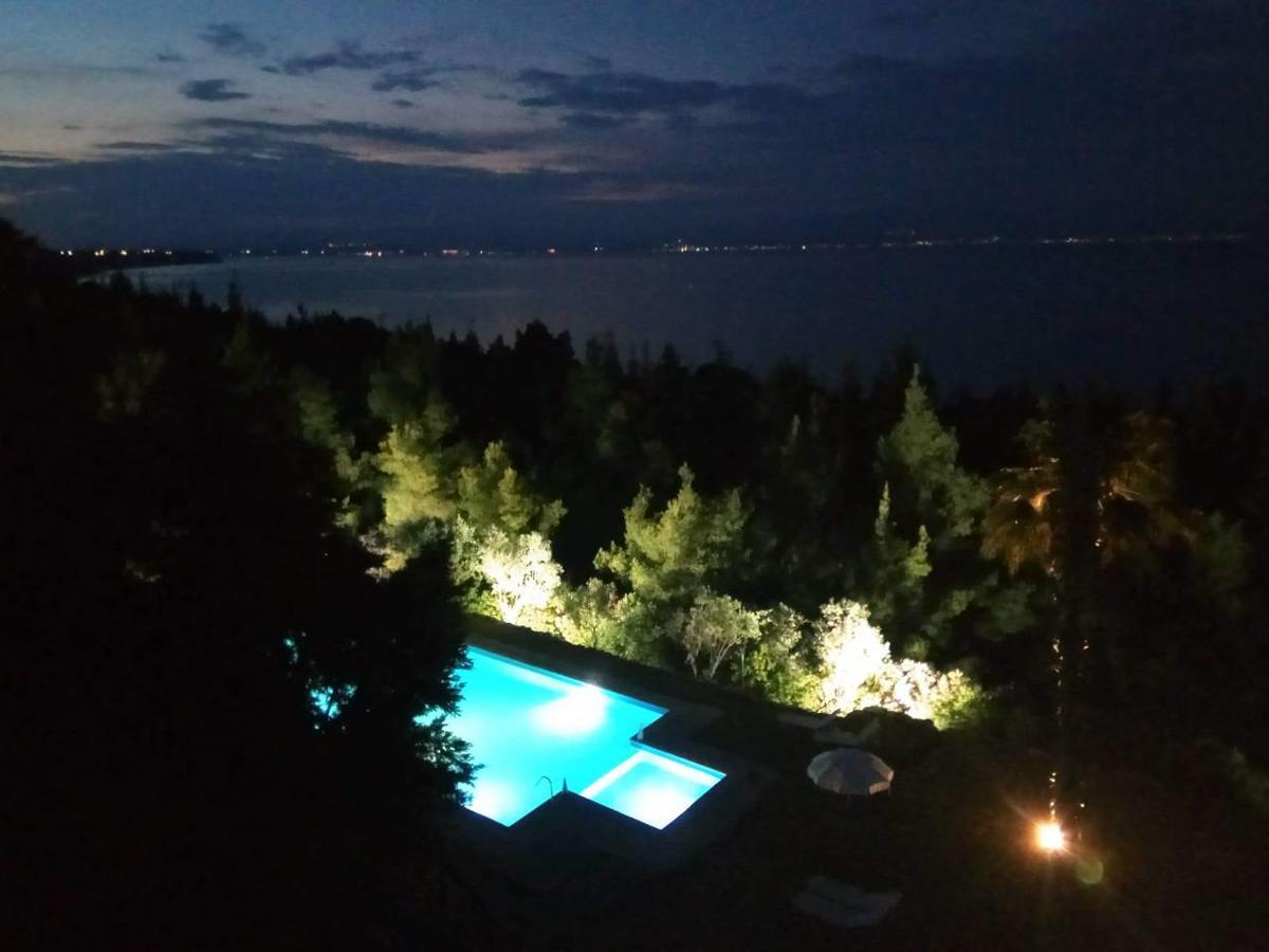 Paressa Villas Néa Fókaia Kültér fotó